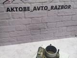 Дроссель заслонка от фольксваген шаран за 25 000 тг. в Актобе