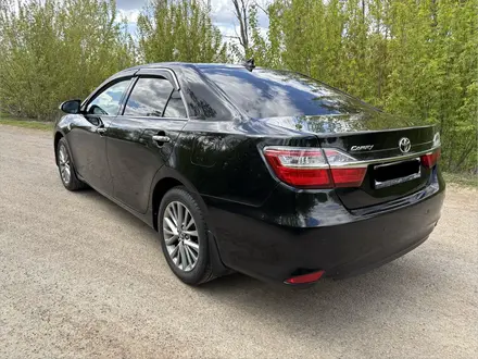 Toyota Camry 2017 года за 12 500 000 тг. в Уральск – фото 13