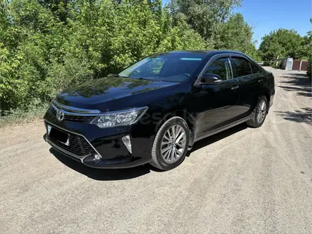 Toyota Camry 2017 года за 12 500 000 тг. в Уральск – фото 14
