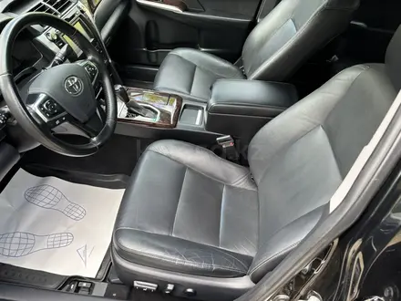 Toyota Camry 2017 года за 12 500 000 тг. в Уральск – фото 23