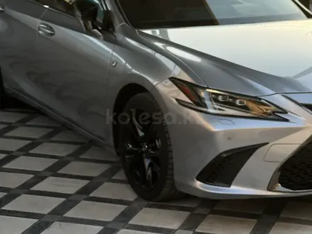 Lexus ES 250 2022 года за 32 800 000 тг. в Шымкент – фото 6