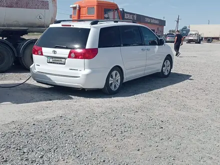 Toyota Sienna 2007 года за 8 500 000 тг. в Атырау – фото 2