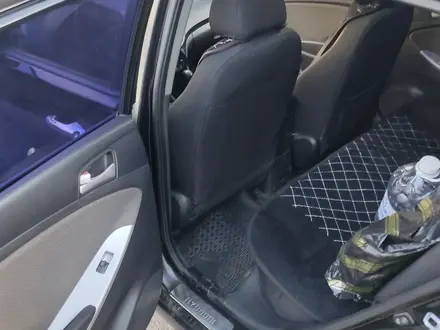 Hyundai Accent 2012 года за 5 000 000 тг. в Усть-Каменогорск – фото 10