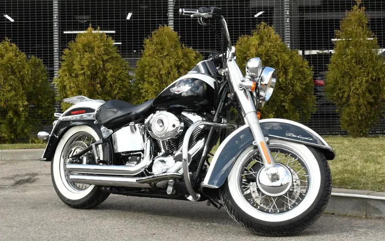 Harley-Davidson  Softail Deluxe 2006 годаүшін10 800 000 тг. в Алматы