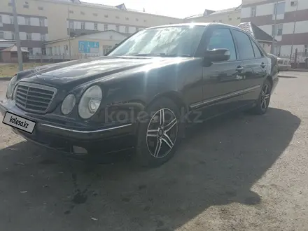 Mercedes-Benz E 240 2000 года за 4 500 000 тг. в Талдыкорган – фото 2