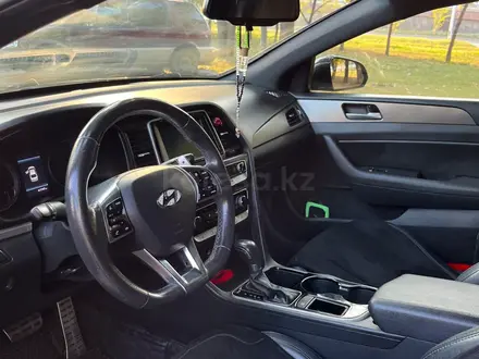 Hyundai Sonata 2018 года за 8 900 000 тг. в Алматы – фото 6