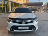 Toyota Camry 2018 года за 13 000 000 тг. в Кызылорда – фото 2