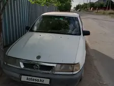 Opel Vectra, 1995