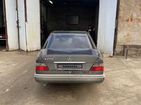 Mercedes-Benz E 200 1992 годаүшін1 200 000 тг. в Кызылорда