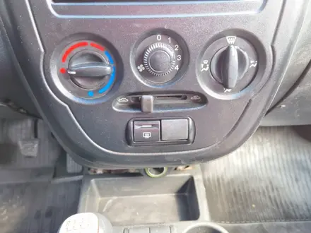 ВАЗ (Lada) Granta 2190 2012 года за 800 000 тг. в Талдыкорган – фото 14