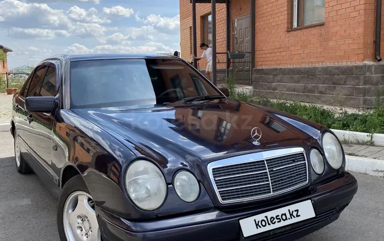 Mercedes-Benz E 230 1997 года за 2 500 000 тг. в Алматы