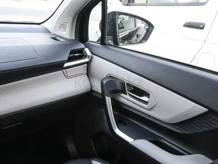 Toyota Veloz 2025 года за 14 300 000 тг. в Семей – фото 21