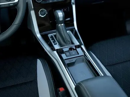 Toyota Veloz 2025 года за 14 300 000 тг. в Семей – фото 14