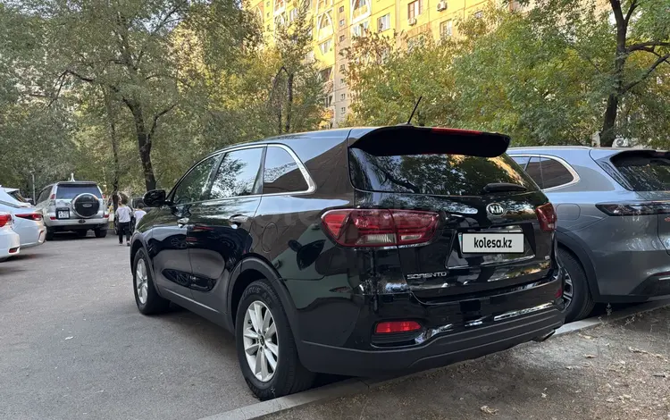 Kia Sorento 2018 года за 11 500 000 тг. в Алматы