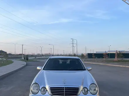 Mercedes-Benz E 320 2000 года за 6 300 000 тг. в Туркестан – фото 12