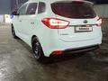 Kia Carens 2014 года за 7 500 000 тг. в Шымкент – фото 4