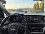 Kia Carnival 2015 года за 9 700 000 тг. в Алматы – фото 4