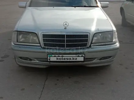 Mercedes-Benz C 280 1998 года за 2 650 000 тг. в Караганда