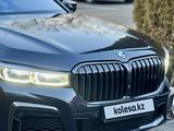 BMW 740 2021 года за 39 000 000 тг. в Алматы – фото 2