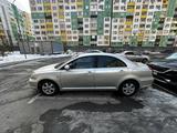 Toyota Avensis 2003 года за 3 700 000 тг. в Алматы – фото 2