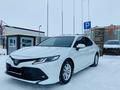 Toyota Camry 2018 годаүшін13 500 000 тг. в Актобе – фото 2