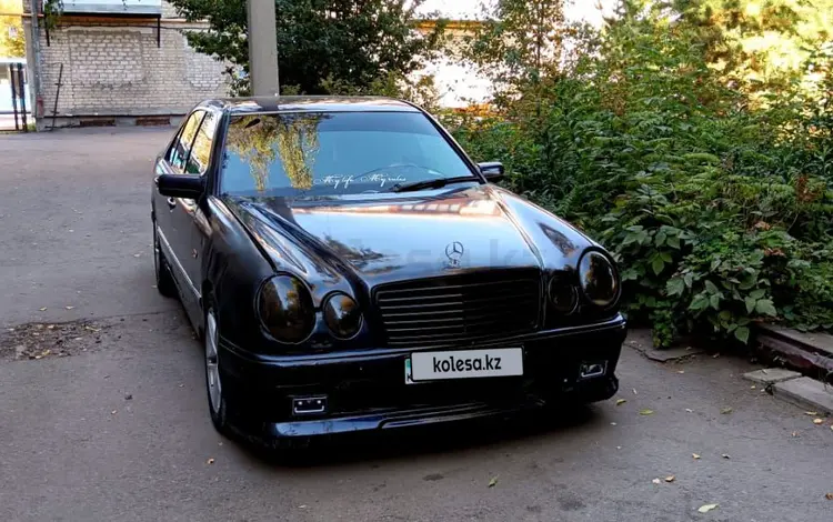 Mercedes-Benz E 220 1997 года за 1 500 000 тг. в Астана