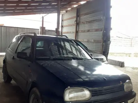 Volkswagen Golf 1992 года за 900 000 тг. в Алматы