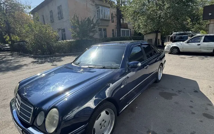 Mercedes-Benz E 320 1996 годаүшін1 600 000 тг. в Астана