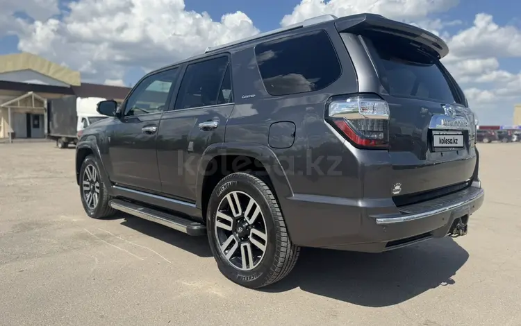 Toyota 4Runner 2020 года за 20 500 000 тг. в Астана