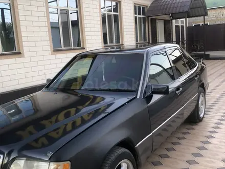 Mercedes-Benz E 230 1989 года за 1 400 000 тг. в Шымкент – фото 4