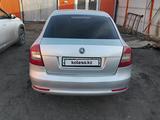 Skoda Octavia 2010 года за 3 600 000 тг. в Петропавловск – фото 2