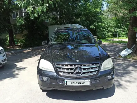 Mercedes-Benz ML 500 2005 года за 6 500 000 тг. в Алматы – фото 23