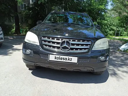 Mercedes-Benz ML 500 2005 года за 6 500 000 тг. в Алматы – фото 24