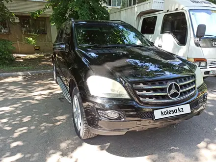 Mercedes-Benz ML 500 2005 года за 6 500 000 тг. в Алматы – фото 27