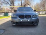 BMW 520 2003 года за 6 800 000 тг. в Алматы