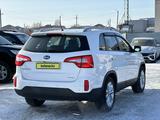 Kia Sorento 2014 года за 10 300 000 тг. в Актобе – фото 4