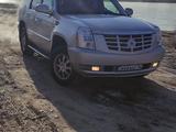 Cadillac Escalade 2011 года за 10 500 000 тг. в Усть-Каменогорск – фото 2