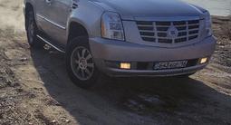 Cadillac Escalade 2011 годаүшін10 500 000 тг. в Усть-Каменогорск – фото 2