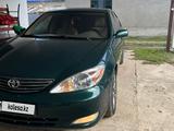 Toyota Camry 2004 годаүшін4 700 000 тг. в Тараз