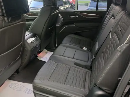 Cadillac Escalade 2024 года за 70 000 000 тг. в Астана – фото 11