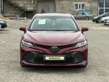 Toyota Camry 2019 годаүшін12 300 000 тг. в Актобе – фото 2