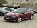 Toyota Camry 2019 года за 12 300 000 тг. в Актобе