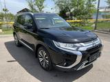 Mitsubishi Outlander 2021 годаүшін11 500 000 тг. в Алматы – фото 3