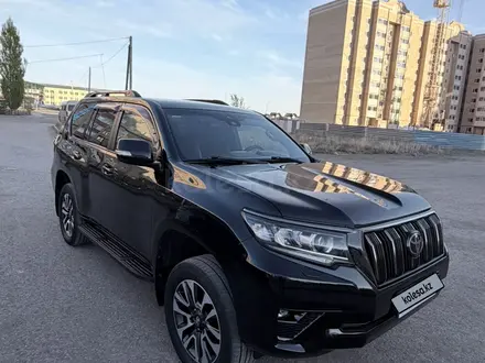Toyota Land Cruiser Prado 2021 года за 26 500 000 тг. в Актобе