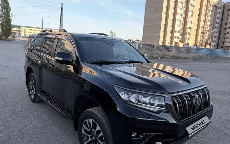 Toyota Land Cruiser Prado 2021 годаүшін26 500 000 тг. в Актобе