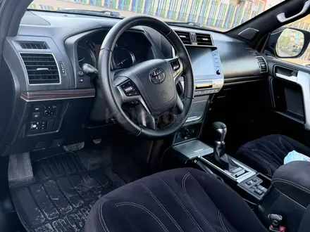 Toyota Land Cruiser Prado 2021 года за 26 500 000 тг. в Актобе – фото 5