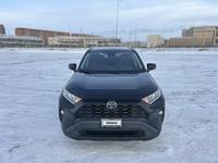 Toyota RAV4 2019 года за 10 300 000 тг. в Кокшетау