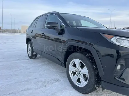 Toyota RAV4 2019 года за 10 700 000 тг. в Кокшетау – фото 6