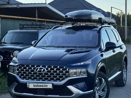 Hyundai Santa Fe 2021 года за 14 700 000 тг. в Алматы – фото 3