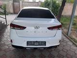 Hyundai Sonata 2019 года за 9 500 000 тг. в Шымкент – фото 2